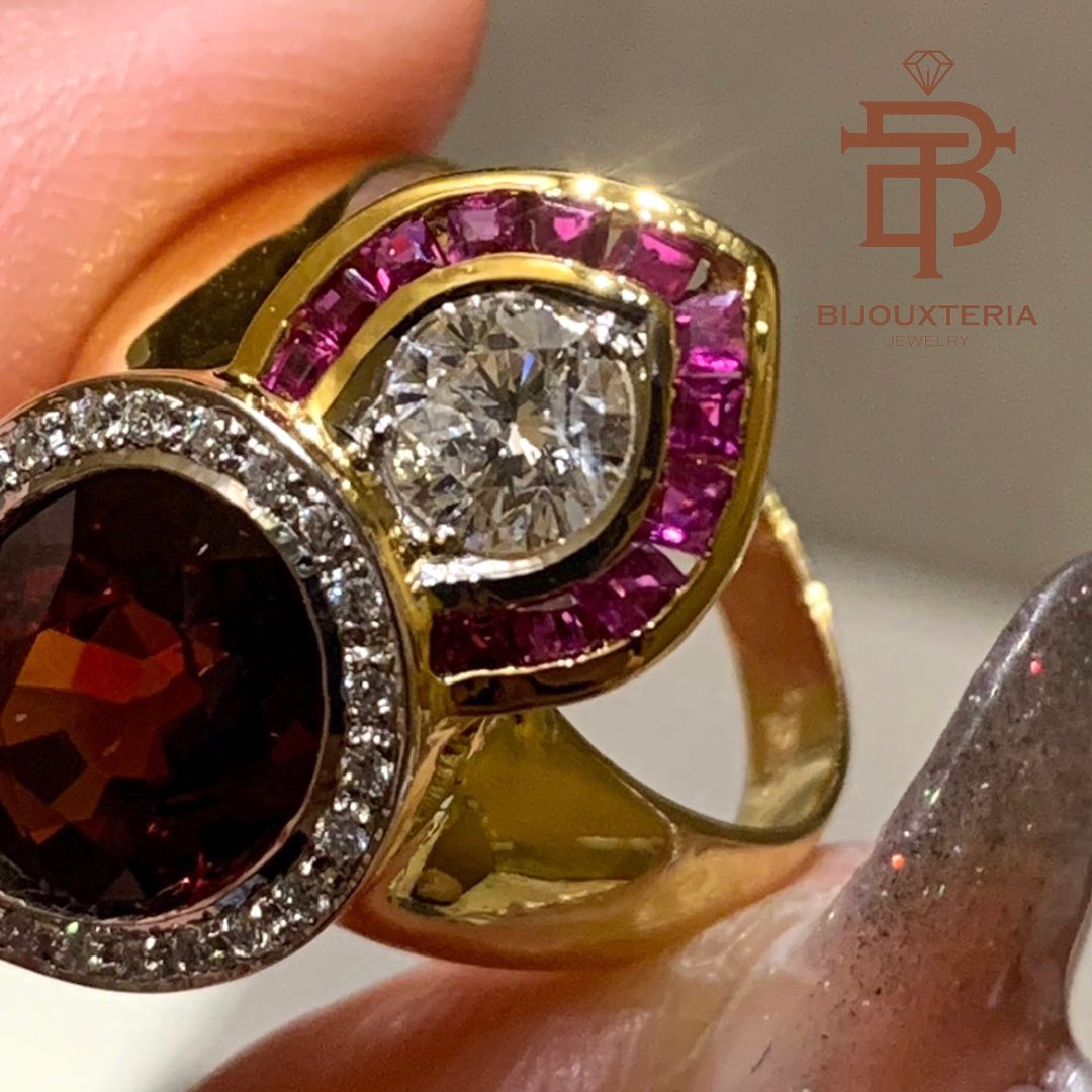 Double Pear Motif Cocktail Ring