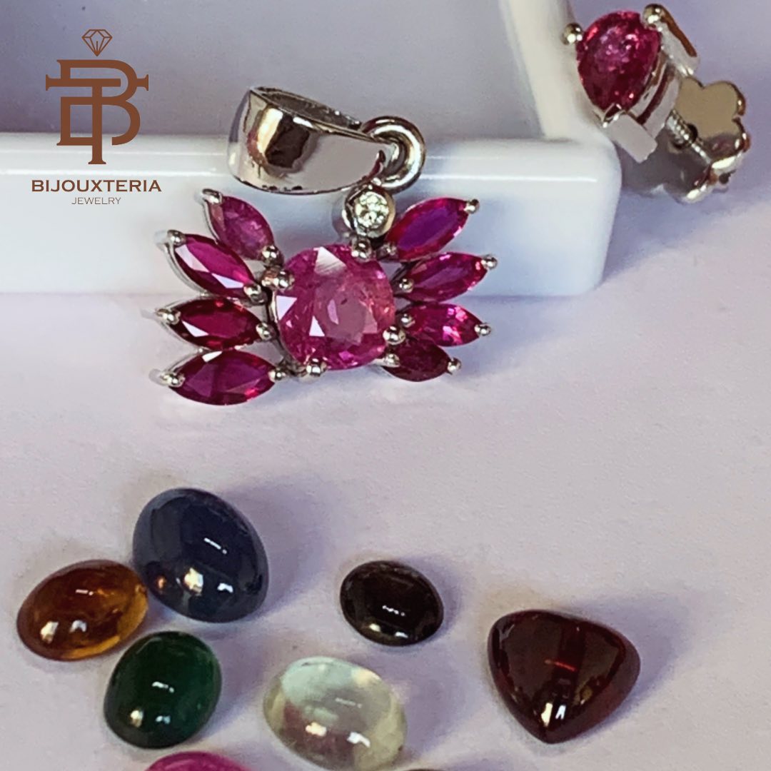 Natural Ruby Marquise Crab Motif Pendant