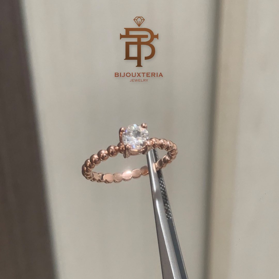 Round Gemstones Solitaire Ring with Bubble Band