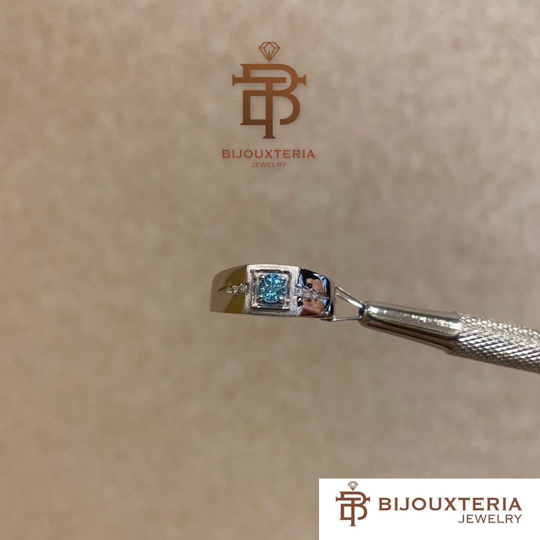 Classic Men's Blue Gemstone Square Signet Ring